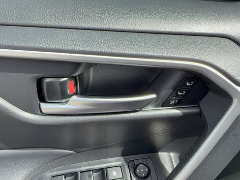 Used 2025 Toyota RAV4 XLE Premium w/ Weather Package FWD image 9