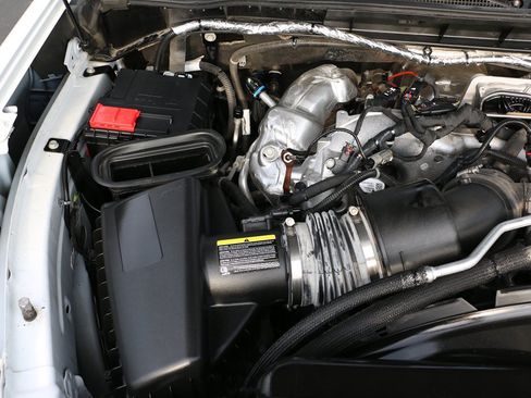 Used 2024 Chevrolet Silverado 3500 LT w/ Convenience Package AWD/4WD image 35