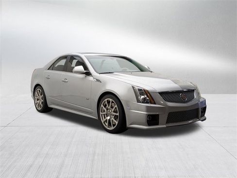 Used 2009 Cadillac CTS V image 3