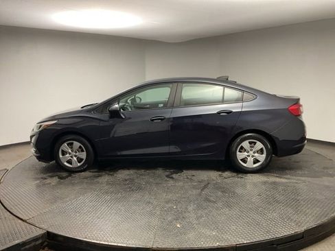 Used 2016 Chevrolet Cruze LS image 4