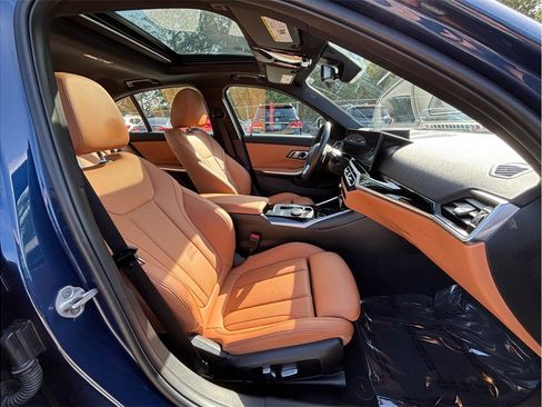 Used 2023 BMW 330i Sedan w/ Premium Package RWD image 46