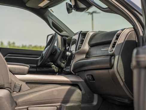 Used 2025 RAM 2500 Big Horn image 15