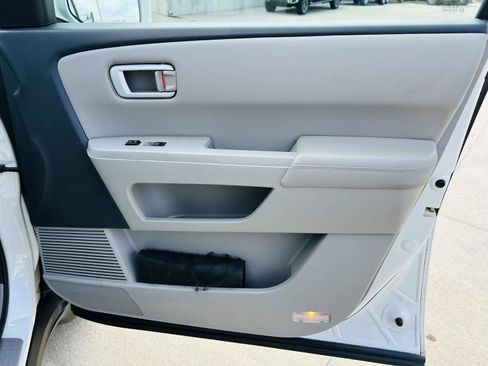 Used 2015 Honda Pilot Touring image 31