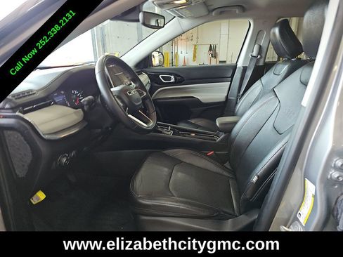 Used 2022 Jeep Compass Limited AWD/4WD image 4