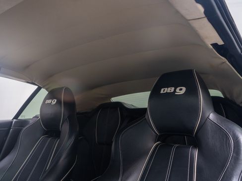 Used 2014 Aston Martin DB9 Volante image 42