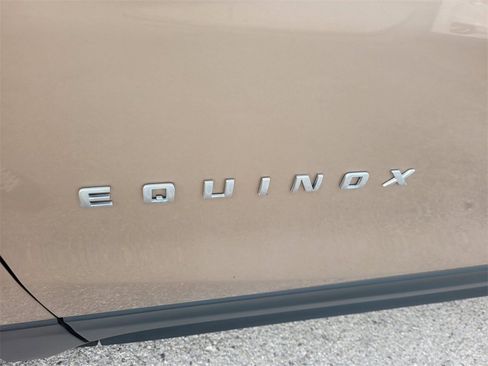Used 2019 Chevrolet Equinox Premier image 4