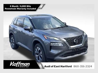 Used 2021 Nissan Rogue SV w/ Premium Package