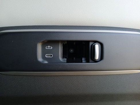 New 2026 BMW X5 sDrive40i w/ M Sport Package RWD image 15