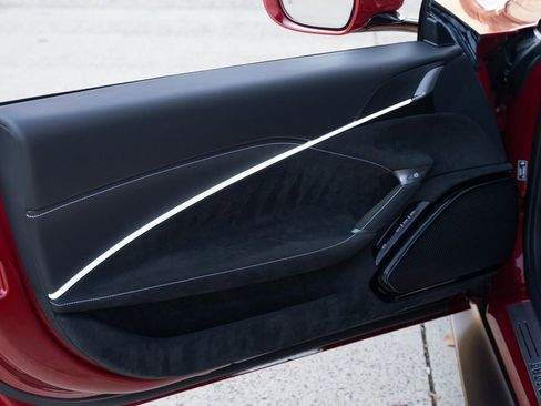 Used 2024 Ferrari Roma image 27