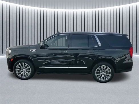 Certified 2021 GMC Yukon Denali image 8