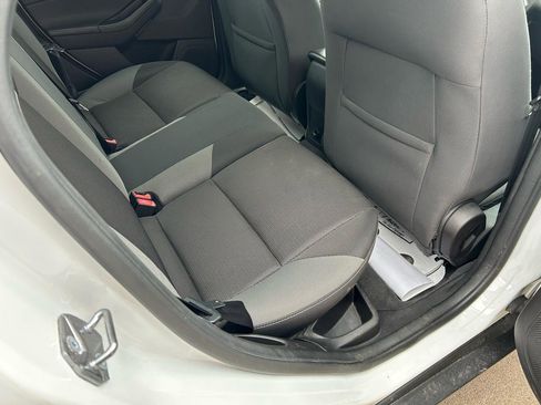 Used 2014 Ford Focus SE image 11