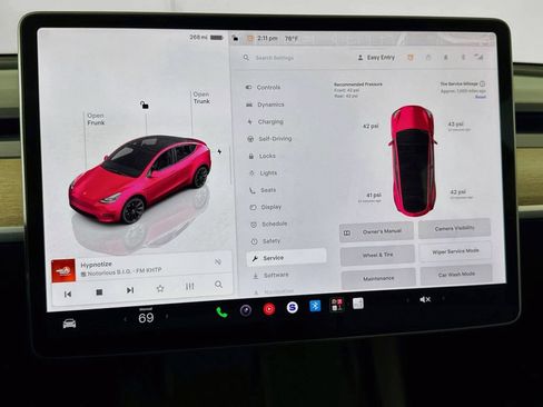 Used 2023 Tesla Model Y Long Range AWD/4WD image 50