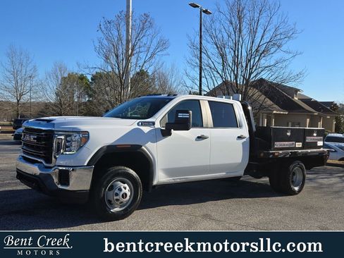 Used 2022 GMC Sierra 3500 Pro w/ Convenience Package image 1