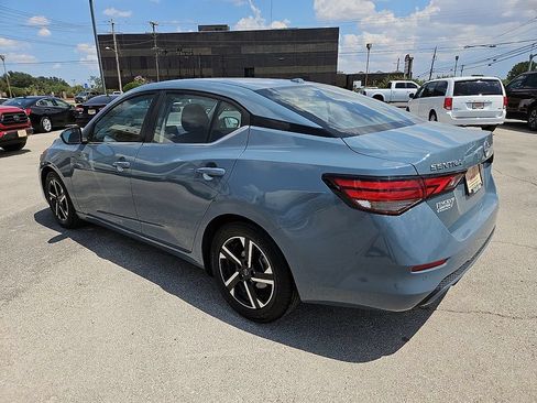 Used 2024 Nissan Sentra SV FWD image 4