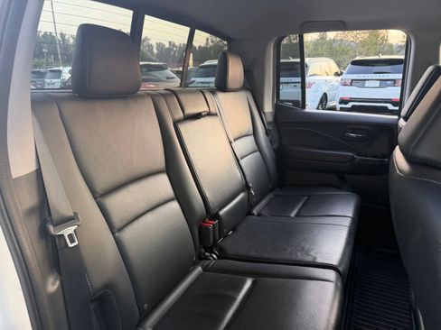 Used 2018 Honda Ridgeline RTL-E image 18