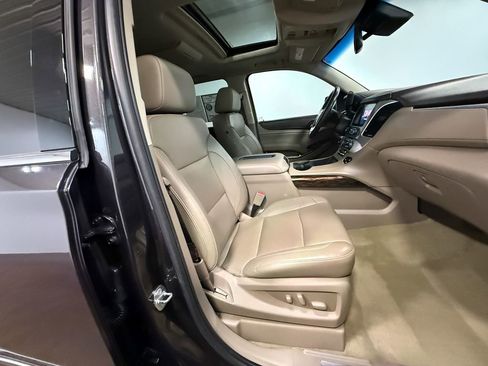 Used 2018 GMC Yukon SLT w/ Open Road Package image 13