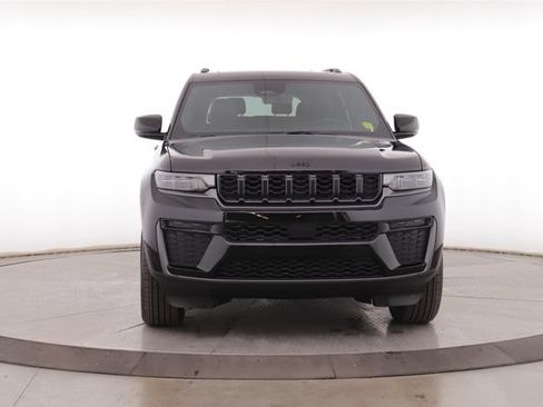Used 2026 Jeep Grand Cherokee L 4WD image 12