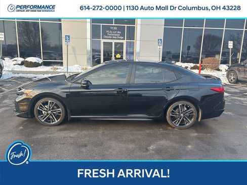 Used 2025 Toyota Camry XSE w/ Premium Plus Package image 7