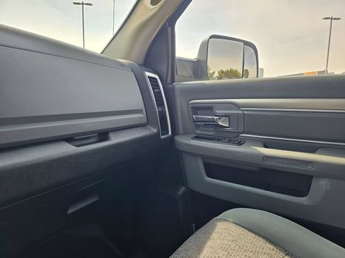 Used 2015 RAM 2500 SLT w/ Protection Group AWD/4WD image 29