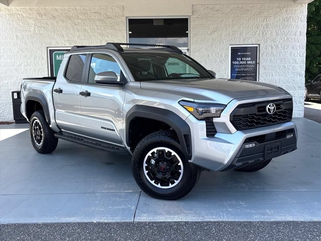 Used 2024 Toyota Tacoma TRD Off-Road AWD/4WD image 1