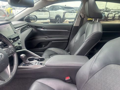 Used 2023 Toyota Camry XSE image 33