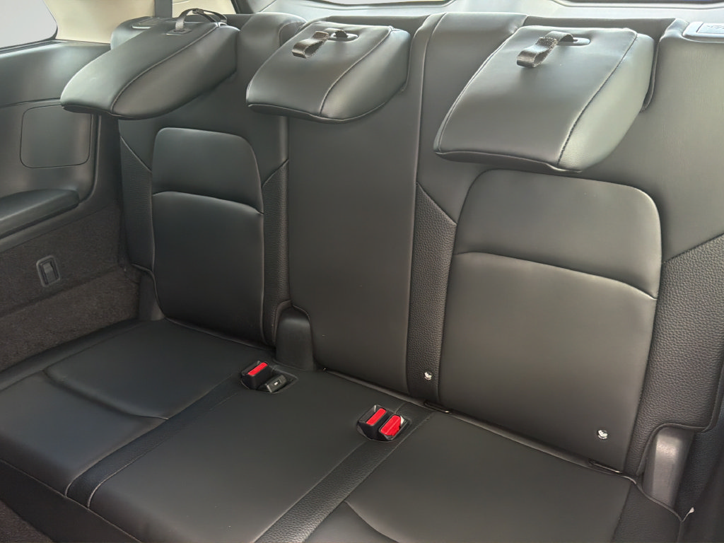 Certified 2025 Nissan Pathfinder SL FWD image 29