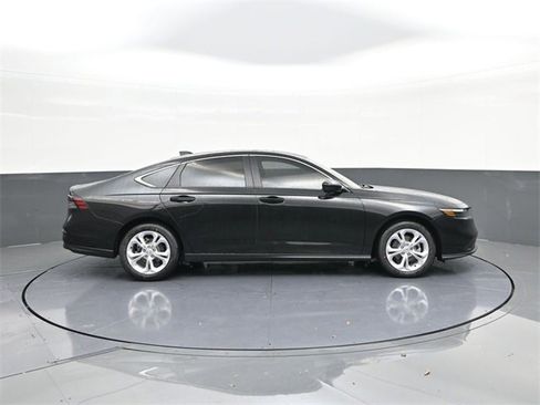 New 2026 Honda Accord LX image 8