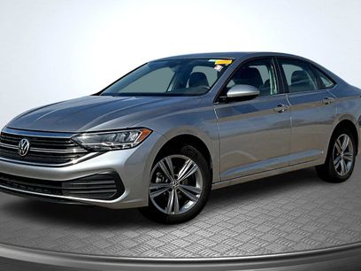 Used 2024 Volkswagen Jetta SE