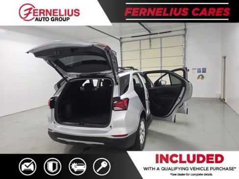 Used 2022 Chevrolet Equinox LT AWD/4WD image 11