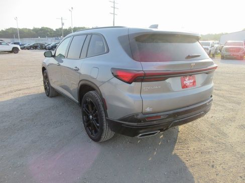New 2026 Buick Enclave Sport Touring w/ Power Package image 8