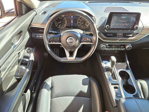 Used 2022 Nissan Altima 2.5 SL image 8