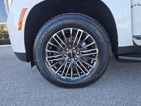 New 2026 GMC Yukon Elevation image 29