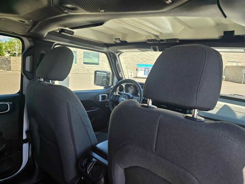 Used 2024 Jeep Wrangler Sport S AWD/4WD image 15