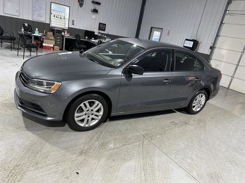 Used 2015 Volkswagen Jetta S w/ Welcome Package image 3