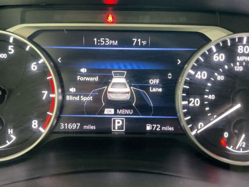 Used 2020 Nissan Sentra SV image 18