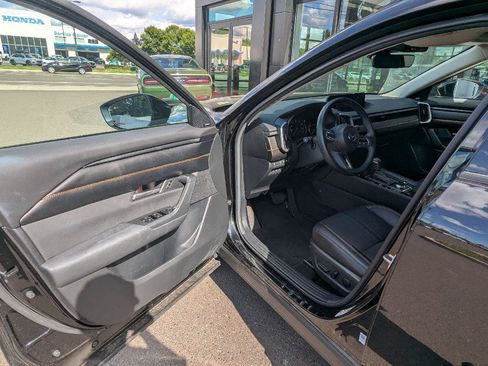 Used 2026 MAZDA CX-50 AWD 2.5 Hybrid w/ Cargo Package image 16