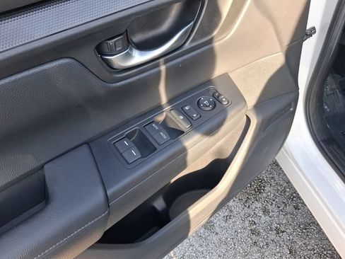 Used 2024 Honda CR-V EX image 15