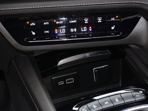 Used 2023 Buick Envision Preferred AWD/4WD image 14