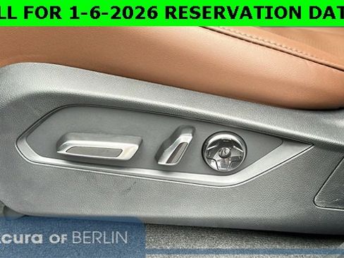 Used 2026 Acura MDX w/ Technology Package image 11