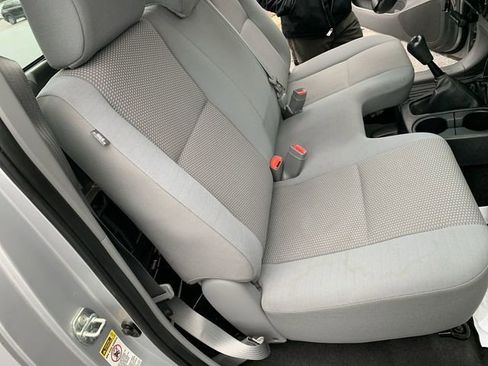 Used 2012 Toyota Tacoma 4x4 Regular Cab image 22