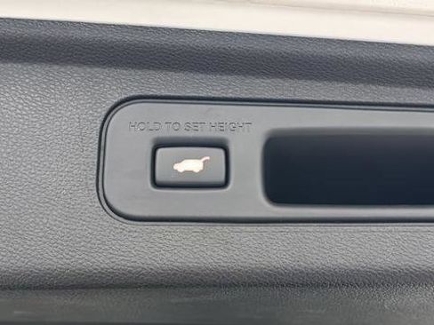 Used 2025 Honda Odyssey Touring image 30