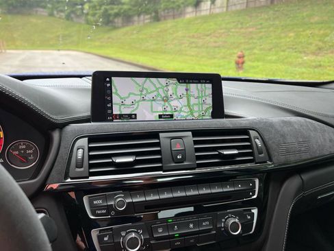 Used 2019 BMW M4 CS w/ Executive Package RWD image 41