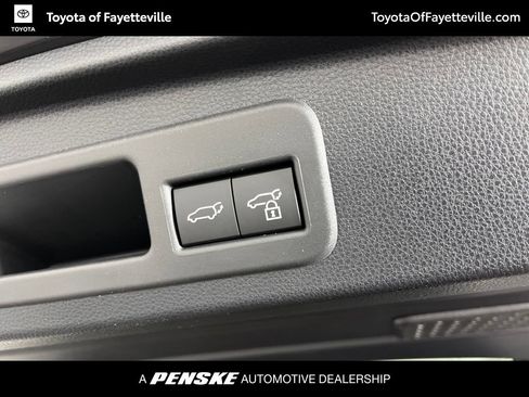 Used 2026 Toyota 4Runner TRD Off-Road Premium AWD/4WD image 35