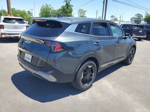 New 2026 Kia Sportage EX FWD image 4
