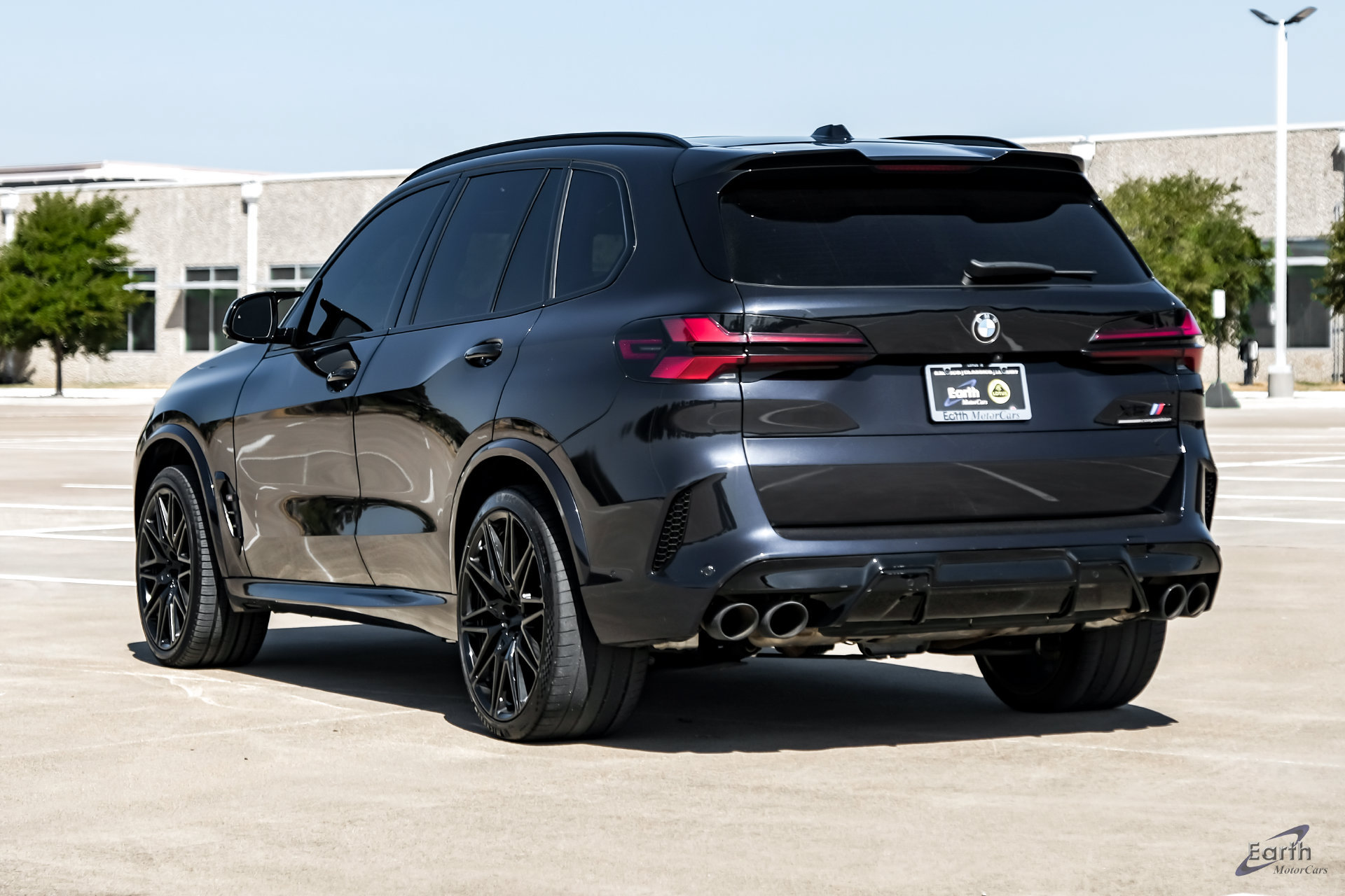 Used 2025 BMW X5 M Competition w/ Executive Package AWD/4WD image 10