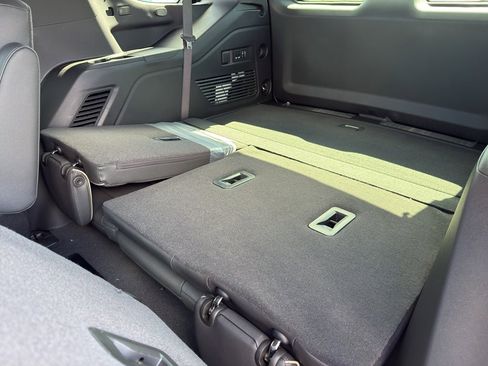 New 2026 Chevrolet Tahoe Premier image 25