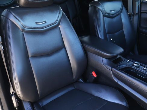 Certified 2022 Cadillac XT5 Premium Luxury w/ Technology Package image 22