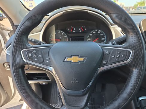 Used 2024 Chevrolet Malibu LT FWD image 23