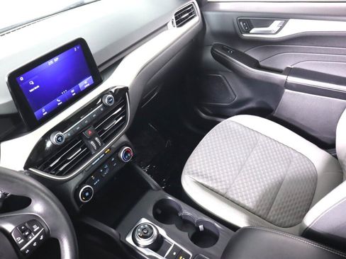 Used 2021 Ford Escape SE FWD image 32