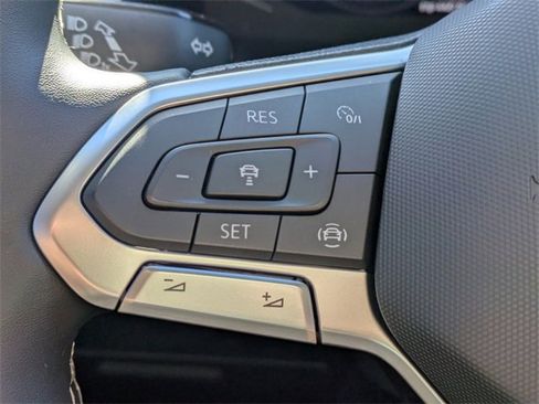 Certified 2022 Volkswagen Atlas SE image 27